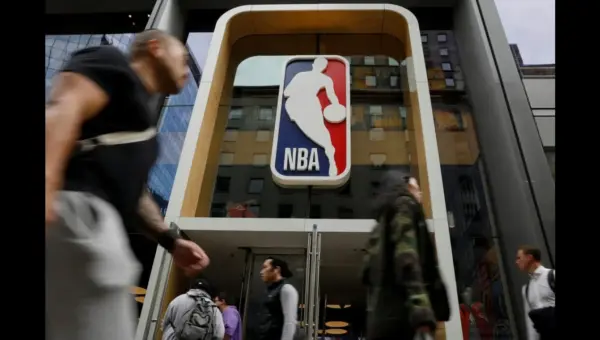 Legends Fade: NBA & NHL See Stars Struggle in Play-Ins