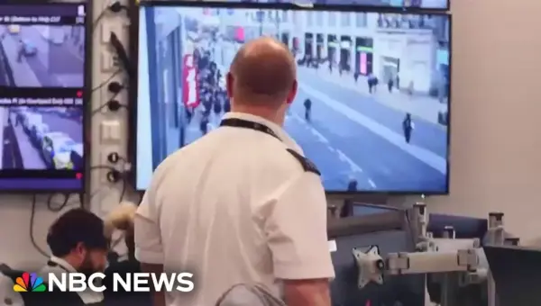 London Police Hunt Phone-Snatching Gangs