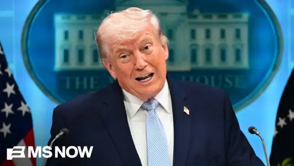 Navy Vet Slams Trump’s ‘Unhinged’ Iran War Rhetoric