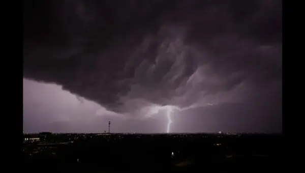 Tornado Fury Unleashed: Plains and Midwest Face Stormy Onslaught