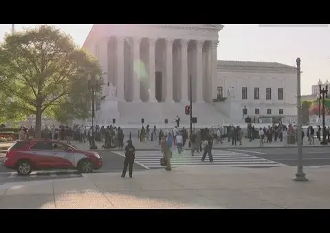 Trump Seeks to End Birthright Citizenship