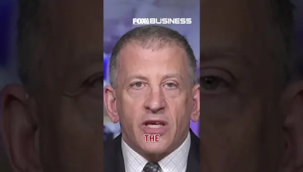 Trump Signals Tough Stance on Iran, Offers Negotiation Path