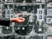 Trump’s Ballroom Plan Faces Crucial Vote Amid Legal Battles