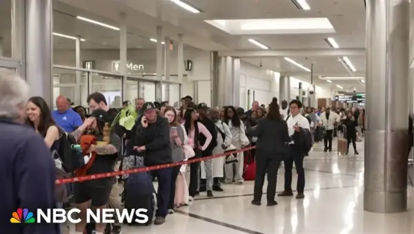 TSA Lines Surge as Spring Break Travelers Face Delays