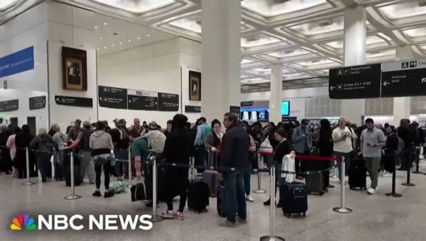 TSA Officers Strike Back Amidst Airport Chaos