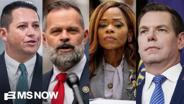 Two Lawmakers Resign, Two More Face Expulsion in Congress Shake-Up