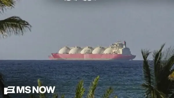 US Blockade Tightens on Iran; Peace Talks Show Glimmers of Hope