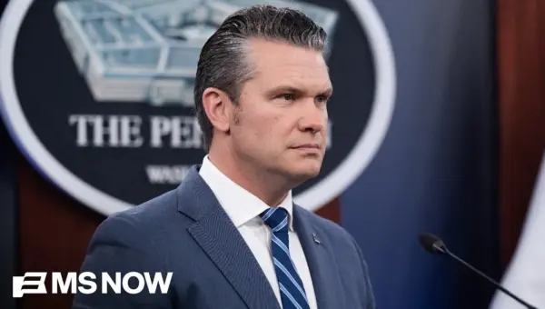 US Warns Iran: Choose Deal or Face Blockade and Bombs