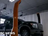 Viper System Scans Cars Like an MRI for Hidden Flaws