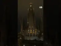 World Lights Dim for Earth Hour Climate Call