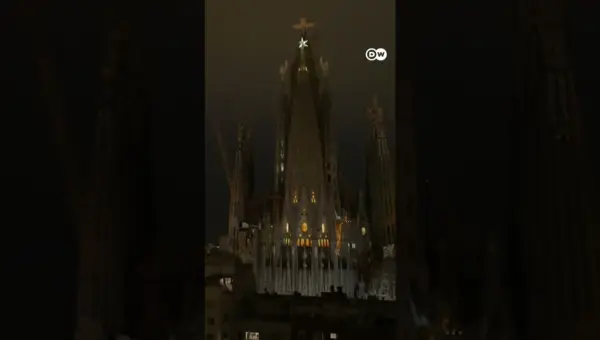 World Lights Dim for Earth Hour Climate Call