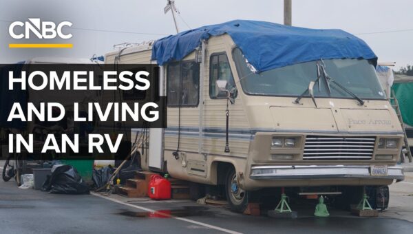 California RV Homelessness Surge Fuels ‘Vanlord’ Market