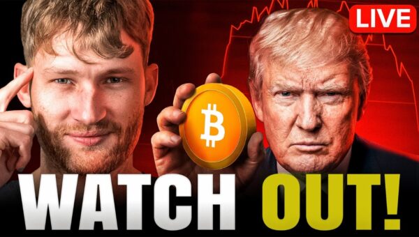 Bitcoin Weekly Close Crucial for Market Direction